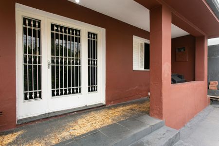 Casa à venda com 250m², 2 quartos e sem vaga Casa à venda com 250m², 2 quartos e sem vagaEntrada