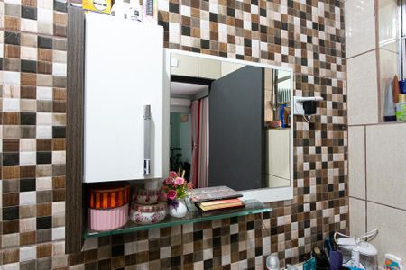 Casa à venda com 250m², 2 quartos e sem vaga Casa à venda com 250m², 2 quartos e sem vagaBanheiro da Suíte