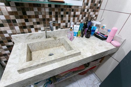 Casa à venda com 250m², 2 quartos e sem vaga Casa à venda com 250m², 2 quartos e sem vagaBanheiro da Suíte