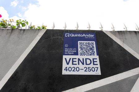 Casa à venda com 250m², 2 quartos e sem vaga Casa à venda com 250m², 2 quartos e sem vagaplaca MZYE-722