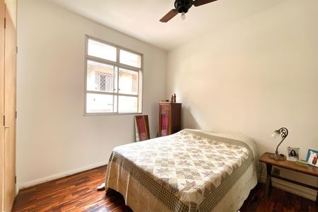 Apartamento à venda com 95m², 3 quartos e 1 vaga Apartamento à venda com 95m², 3 quartos e 1 vagaSuite