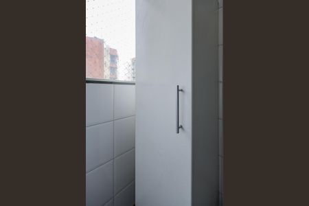 Apartamento à venda com 54m², 2 quartos e 1 vaga Apartamento à venda com 54m², 2 quartos e 1 vagaÁrea de Serviço