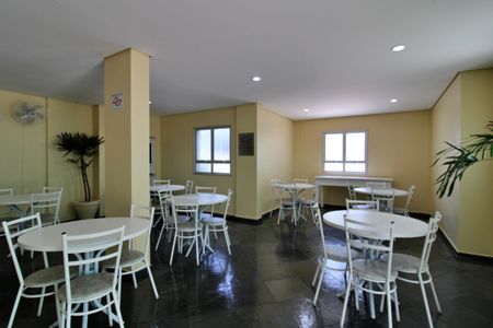 Apartamento à venda com 54m², 2 quartos e 1 vagaÁrea comum - Salão de festas