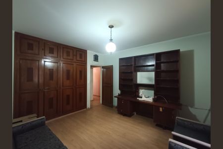 Casa à venda com 316m², 5 quartos e 3 vagas