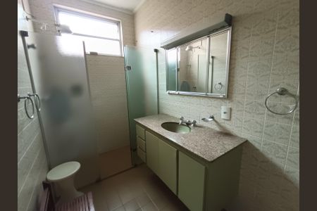 Casa à venda com 316m², 5 quartos e 3 vagas