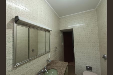 Casa à venda com 316m², 5 quartos e 3 vagas