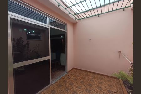 Casa à venda com 5 quartos, 316m² em Planalto Paulista, São Paulo