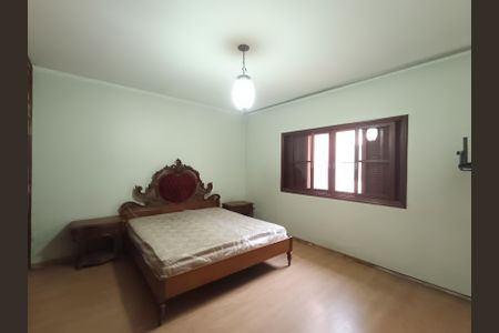 Casa à venda com 316m², 5 quartos e 3 vagas