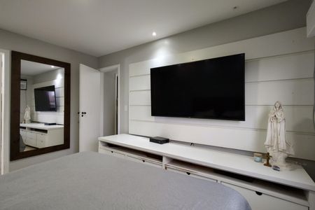 Apartamento à venda com 98m², 3 quartos e 1 vagaQuarto 2 - Suíte