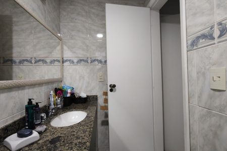 Apartamento à venda com 98m², 3 quartos e 1 vagaBanheiro da Suíte 3