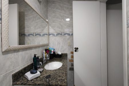 Apartamento à venda com 98m², 3 quartos e 1 vagaBanheiro da Suíte 3