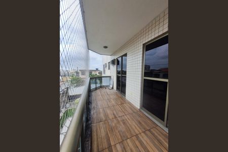 Apartamento à venda com 98m², 3 quartos e 1 vagaVaranda 