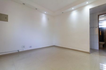 Sala de apartamento para alugar com 2 quartos, 45m² em Vila Silvia, São Paulo