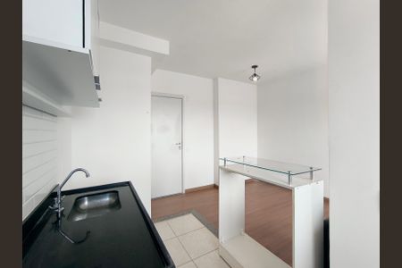 Apartamento para alugar com 55m², 3 quartos e 1 vaga Apartamento para alugar com 55m², 3 quartos e 1 vagaCozinha e Área de Serviço