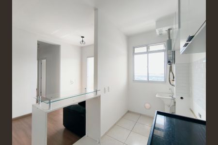 Apartamento para alugar com 55m², 3 quartos e 1 vaga Apartamento para alugar com 55m², 3 quartos e 1 vagaCozinha e Área de Serviço