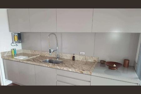 Apartamento para alugar com 2 quartos, 132m² em Jardim das Bandeiras, São Paulo