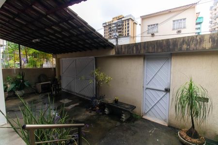 Casa à venda com 300m², 3 quartos e 5 vagasVista da Sala