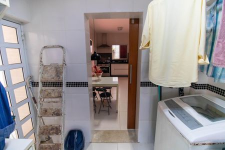 Casa à venda com 300m², 3 quartos e 5 vagasÁrea de Serviço