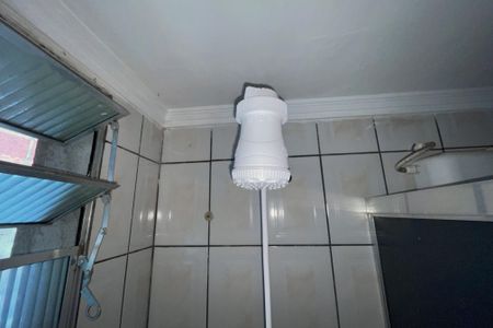 Casa para alugar com 80m², 1 quarto e 1 vagaChuveiro