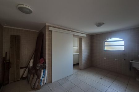 Casa à venda com 253m², 3 quartos e 2 vagasQuarto de Serviço