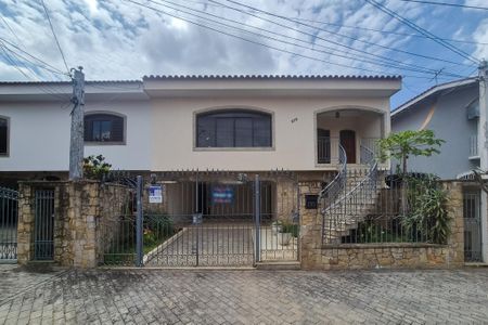 Casa à venda com 253m², 3 quartos e 2 vagasfachada