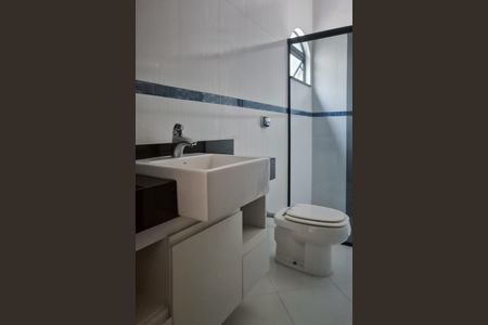 Casa à venda com 253m², 3 quartos e 2 vagasBanheiro da Suíte 3