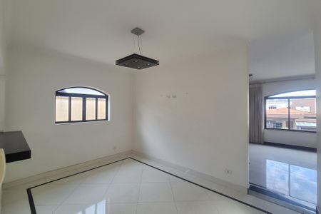 Casa à venda com 253m², 3 quartos e 2 vagasCopa