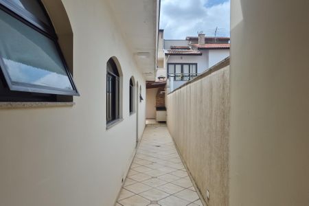 Casa à venda com 253m², 3 quartos e 2 vagasQuintal