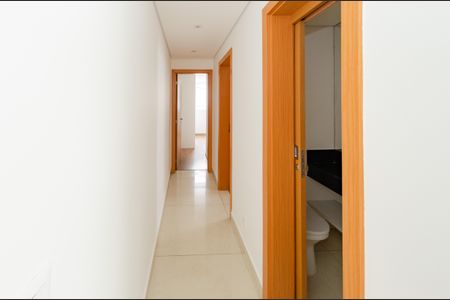 Apartamento para alugar com 60m², 2 quartos e 2 vagas Apartamento para alugar com 60m², 2 quartos e 2 vagasCorredor