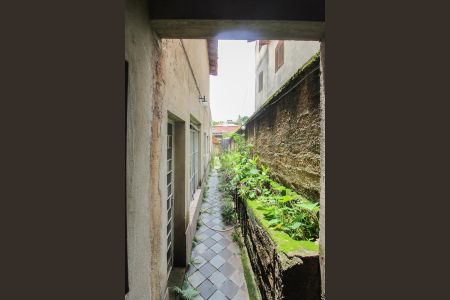 Casa à venda com 80m², 2 quartos e 2 vagas Casa à venda com 80m², 2 quartos e 2 vagasKitnets