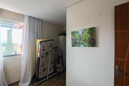 Casa à venda com 80m², 2 quartos e 2 vagas Casa à venda com 80m², 2 quartos e 2 vagasQuarto 2