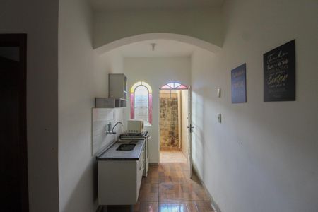 Casa à venda com 80m², 2 quartos e 2 vagas Casa à venda com 80m², 2 quartos e 2 vagasBarracão