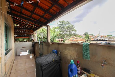 Casa à venda com 80m², 2 quartos e 2 vagas Casa à venda com 80m², 2 quartos e 2 vagasÁrea de Serviço