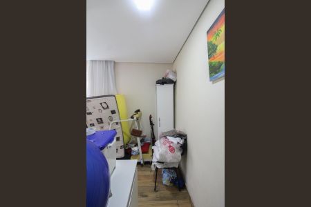 Casa à venda com 80m², 2 quartos e 2 vagas Casa à venda com 80m², 2 quartos e 2 vagasQuarto 2