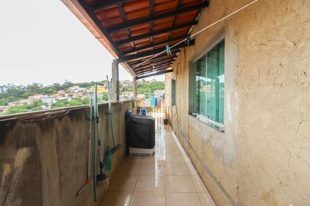 Casa à venda com 80m², 2 quartos e 2 vagas Casa à venda com 80m², 2 quartos e 2 vagasÁrea de Serviço