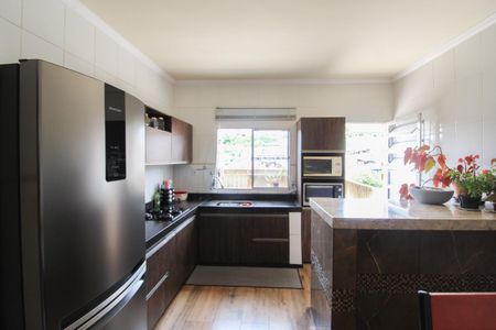 Casa à venda com 80m², 2 quartos e 2 vagas Casa à venda com 80m², 2 quartos e 2 vagasCozinha e Copa