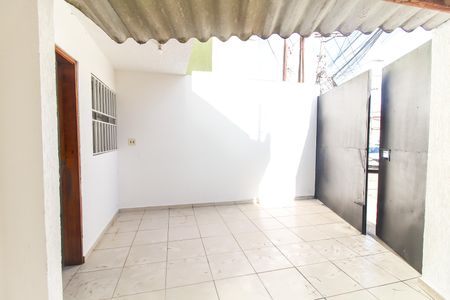 Casa para alugar com 55m², 2 quartos e 1 vagaQuintal e Área de Serviço