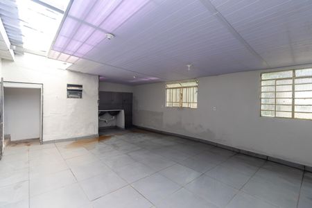 Sala de casa para alugar com 2 quartos, 50m² em São Francisco, Belo Horizonte