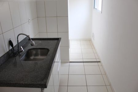 Apartamento para alugar com 46m², 2 quartos e 1 vaga
