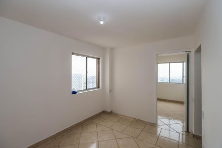 Sala de apartamento para alugar com 2 quartos, 50m² em Vila Vermelha, São Paulo