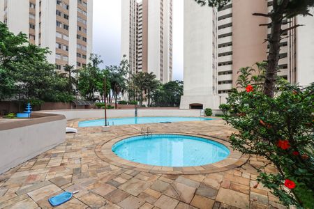 Apartamento para alugar com 50m², 2 quartos e 1 vaga Apartamento para alugar com 50m², 2 quartos e 1 vagaPiscina