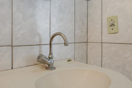 Apartamento para alugar com 48m², 2 quartos e 1 vaga Apartamento para alugar com 48m², 2 quartos e 1 vagaBanheiro