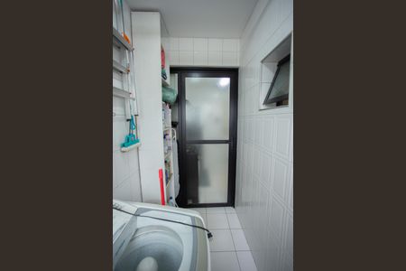 Apartamento para alugar com 65m², 2 quartos e 1 vaga Apartamento para alugar com 65m², 2 quartos e 1 vagaÁREA DE SERVIÇO