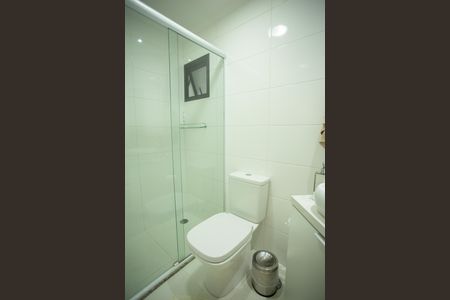 Apartamento para alugar com 65m², 2 quartos e 1 vaga Apartamento para alugar com 65m², 2 quartos e 1 vagaBANHEIRO