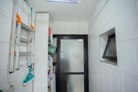 Apartamento para alugar com 65m², 2 quartos e 1 vaga Apartamento para alugar com 65m², 2 quartos e 1 vagaÁREA DE SERVIÇO