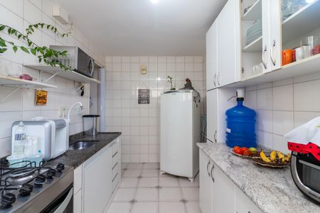 Apartamento à venda com 70m², 2 quartos e sem vaga Apartamento à venda com 70m², 2 quartos e sem vagaCozinha