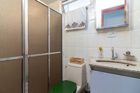 Apartamento à venda com 70m², 2 quartos e sem vaga Apartamento à venda com 70m², 2 quartos e sem vagaBanheiro