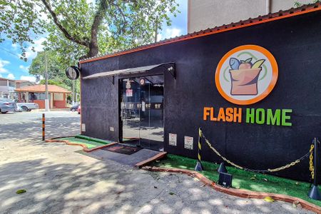 Apartamento à venda com 78m², 2 quartos e 1 vagaÁrea comum