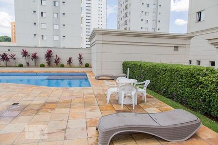 Apartamento à venda com 88m², 3 quartos e 2 vagasÁrea comum - Piscina