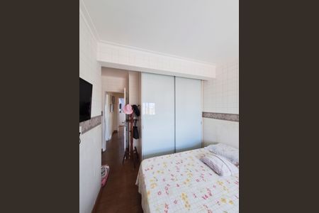 Apartamento para alugar com 125m², 3 quartos e 3 vagasQuarto 3